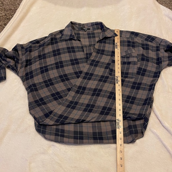 Funktional revolve wool lightweight fold front flannel button up - Picture 5 of 7